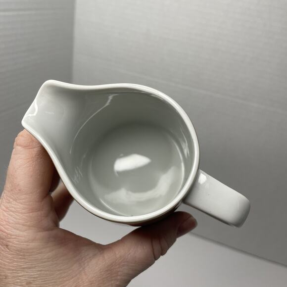 MIKASA Elite Sandlewood Creamer Pitcher & Sugar Bowl w/ Lid (Taupe Brown) - Picture 4 of 7